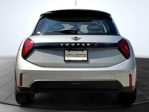 New 2025 MINI Cooper S image 4