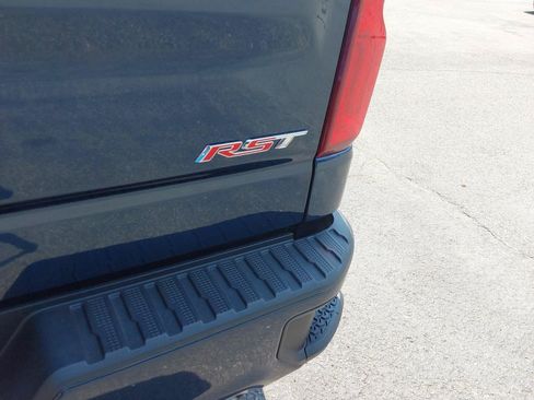 Used 2021 Chevrolet Silverado 1500 RST AWD/4WD image 6