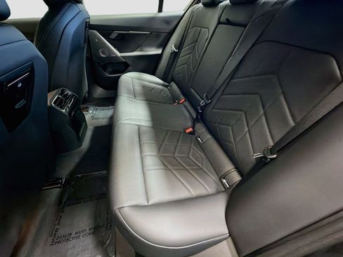 Used 2025 BMW 530i RWD image 12