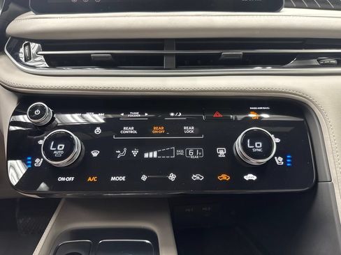 Used 2026 INFINITI QX60 Autograph w/ Autograph Tech Package AWD/4WD image 28