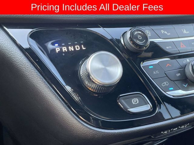 Used 2025 Chrysler Pacifica Select FWD image 35