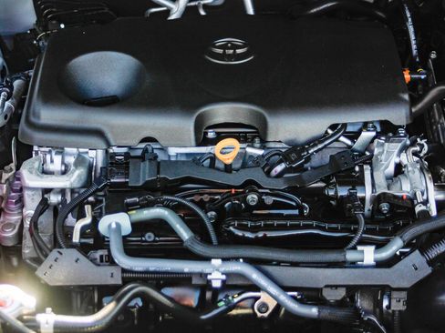 Used 2021 Toyota Sienna Platinum image 27