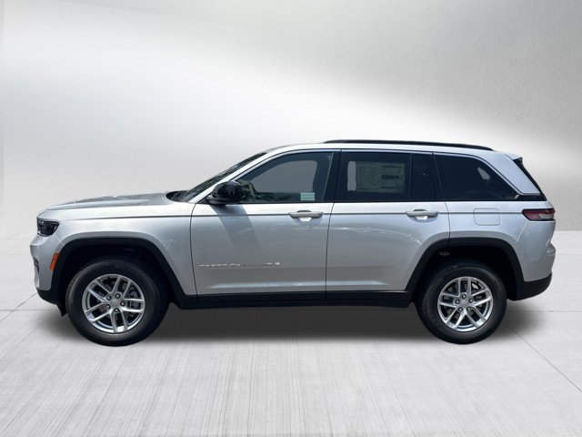 New 2026 Jeep Grand Cherokee Laredo X RWD image 8