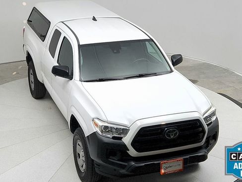 Used 2019 Toyota Tacoma SR image 16