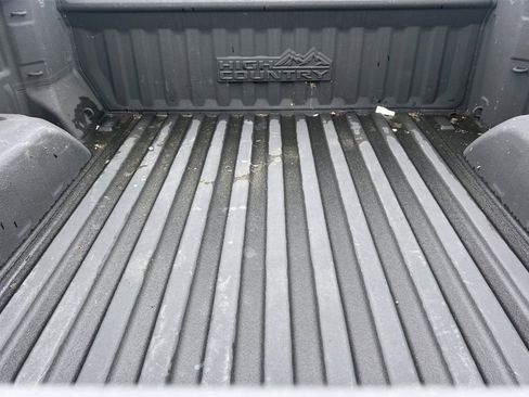 Used 2023 Chevrolet Silverado 1500 High Country image 18