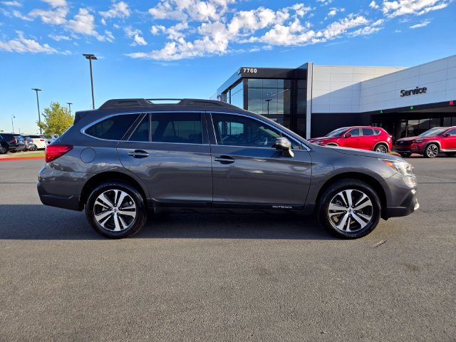 Used 2019 Subaru Outback 3.6R Limited AWD/4WD image 7