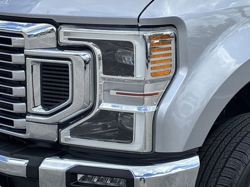 Used 2020 Ford F350 Lariat w/ Lariat Ultimate Package image 6