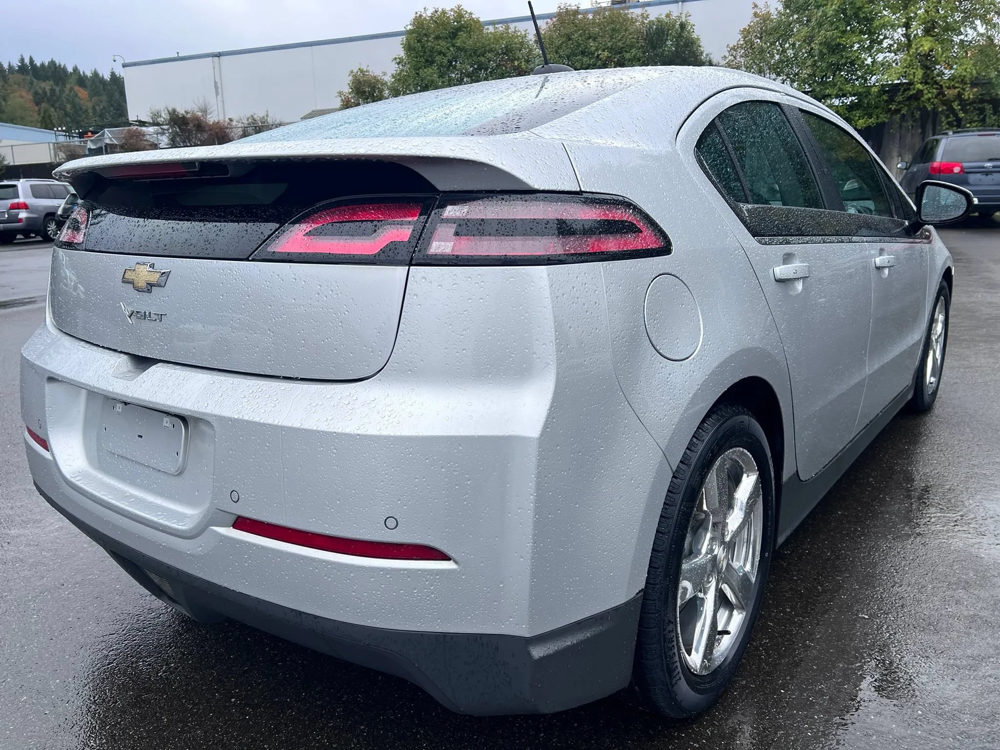 Used 2015 Chevrolet Volt Premium w/ Premium Trim Package FWD image 7