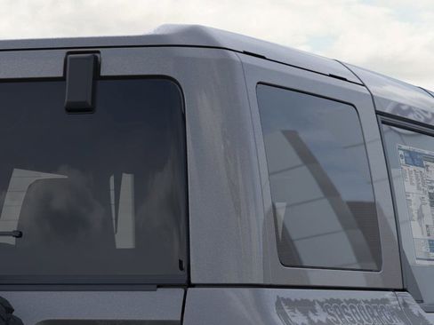 New 2025 Ford Bronco Badlands w/ Sasquatch Package image 41