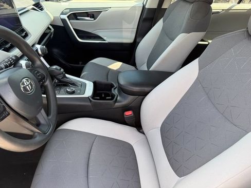 Used 2023 Toyota RAV4 XLE w/ Convenience Package AWD/4WD image 11