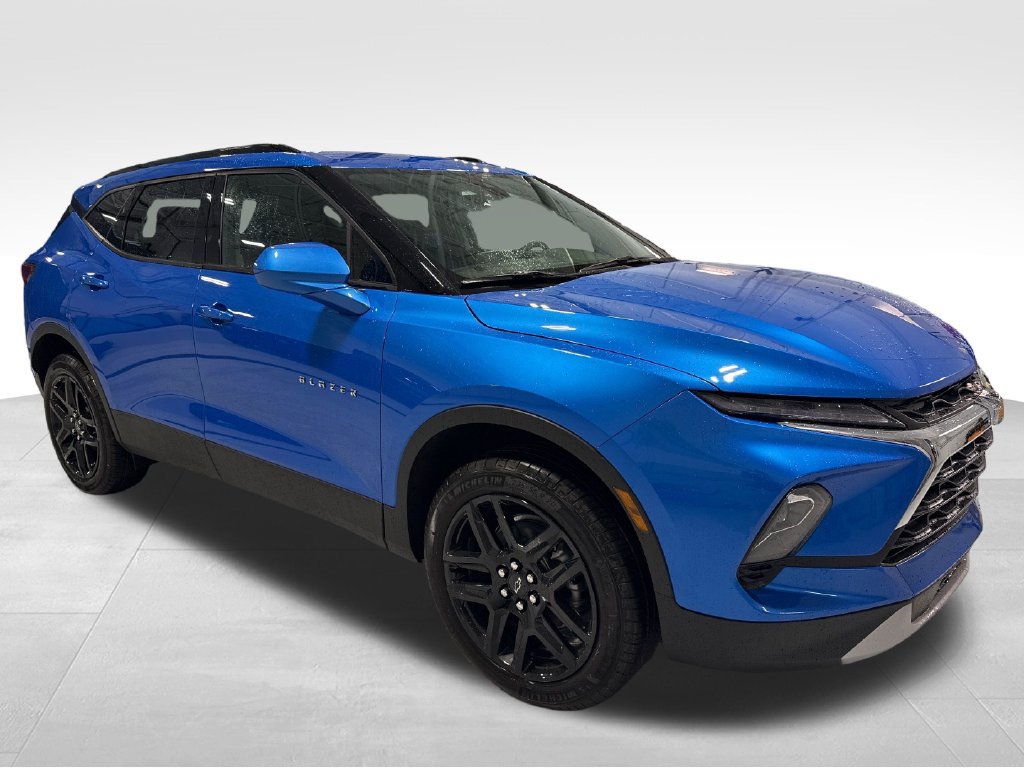New 2026 Chevrolet Blazer LT w/ Convenience Package FWD image 50