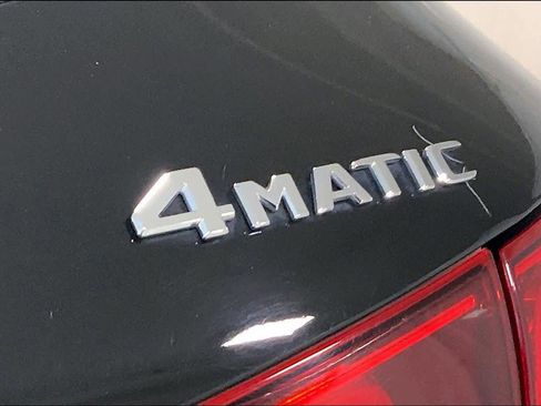 Used 2021 Mercedes-Benz GLA 250 4MATIC image 10