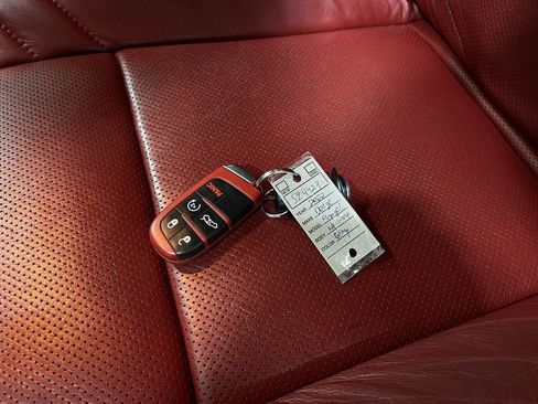 Used 2022 Dodge Charger SRT Hellcat w/ Harman/Kardon Audio Group image 37