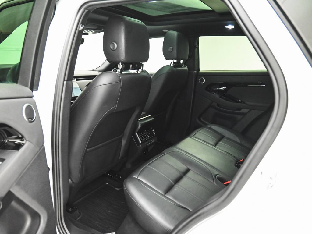 Used 2024 Land Rover Range Rover Evoque S AWD/4WD image 33
