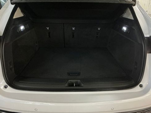 Certified 2023 Buick Envision Preferred w/ Sport Touring Package image 23