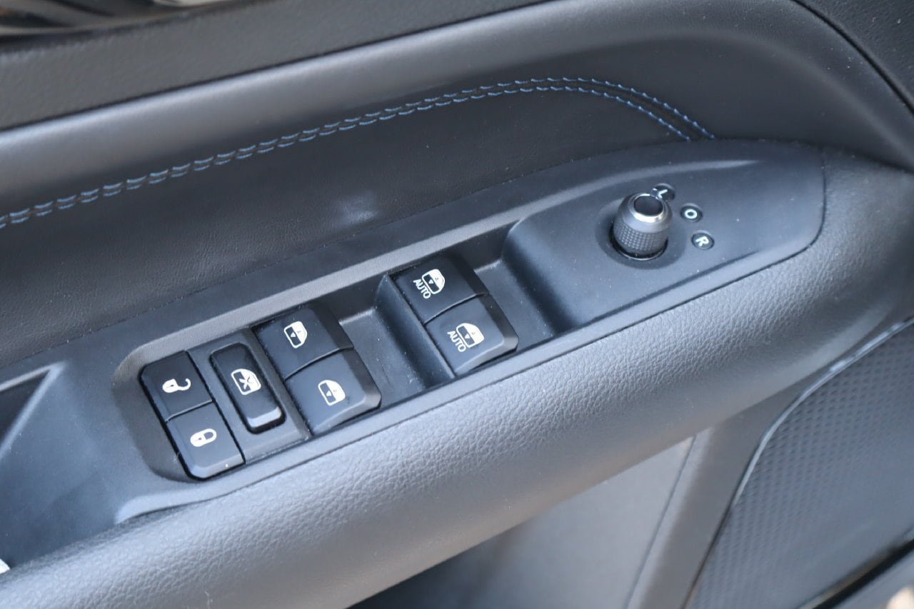 Used 2026 Jeep Compass Limited AWD/4WD image 20