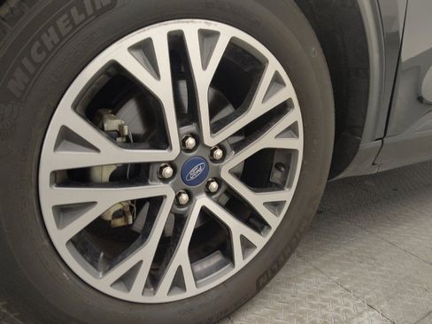 Used 2020 Ford Escape SEL FWD image 31