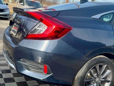 Used 2019 Honda Civic EX image 14