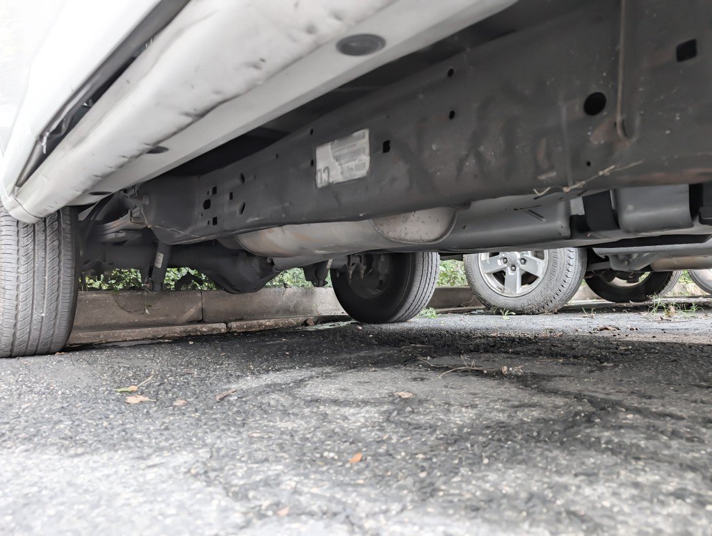 Used 2014 Chevrolet Express 2500 RWD image 33