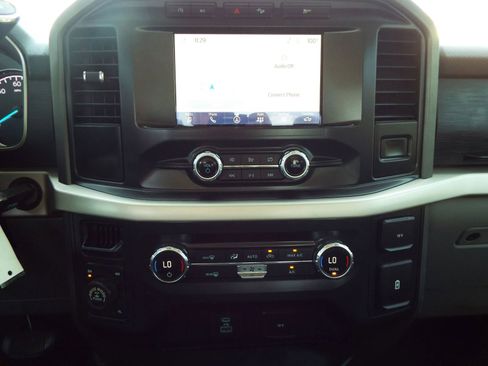 Used 2021 Ford F150 XLT w/ Equipment Group 301A Mid image 16