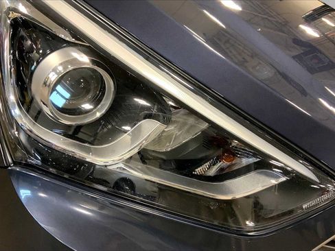 Used 2017 Hyundai Santa Fe Sport AWD/4WD image 25