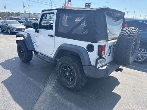 Used 2013 Jeep Wrangler Sport image 10