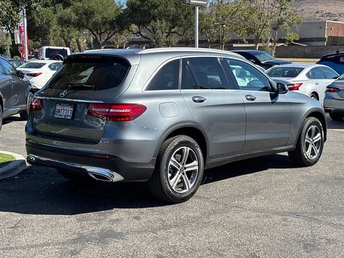 Used 2019 Mercedes-Benz GLC 300 image 3