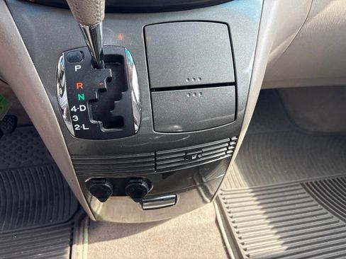Used 2007 Toyota Sienna XLE FWD image 17