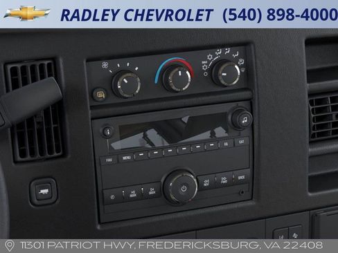 New 2025 Chevrolet Express 3500 w/ Driver Convenience Package image 20