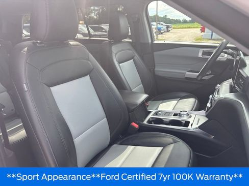 Used 2024 Ford Explorer XLT w/ Equipment Group 202A AWD/4WD image 28