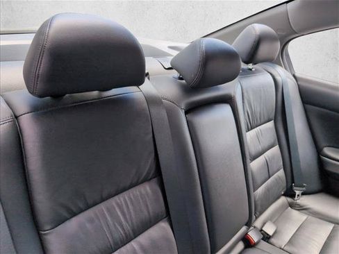 Used 2010 Honda Accord EX-L image 21