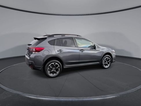 Certified 2023 Subaru Crosstrek 2.0i image 8