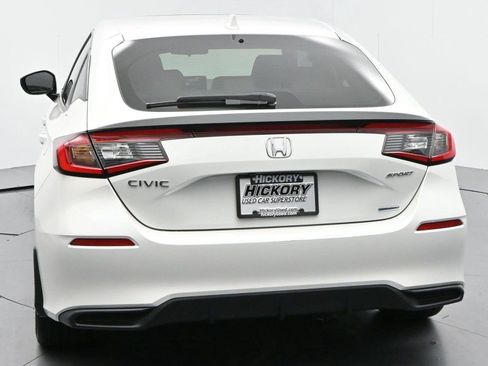 Used 2025 Honda Civic Sport image 6