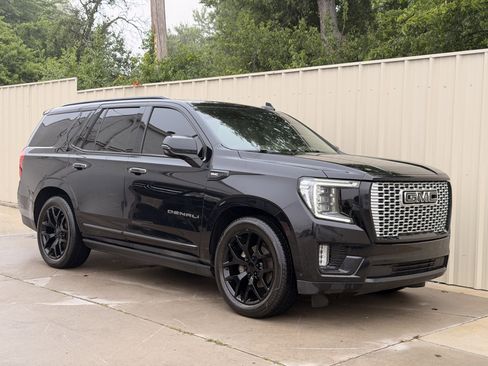 Used 2023 GMC Yukon Denali w/ Denali Reserve Package AWD/4WD image 2