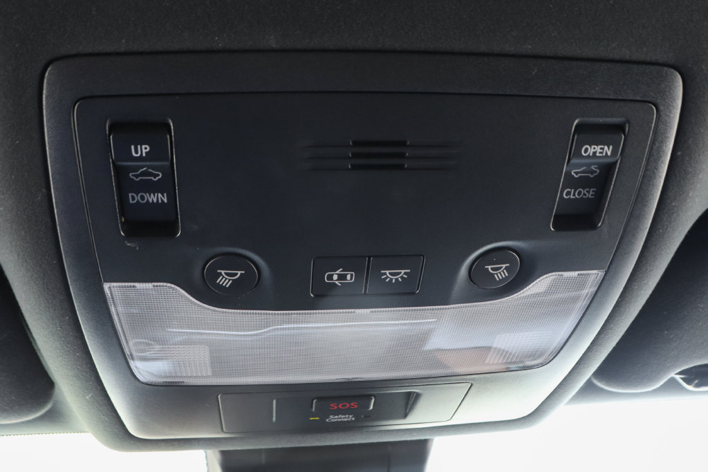 Used 2019 Lexus IS 300 F Sport w/ F Sport Package RWD image 27