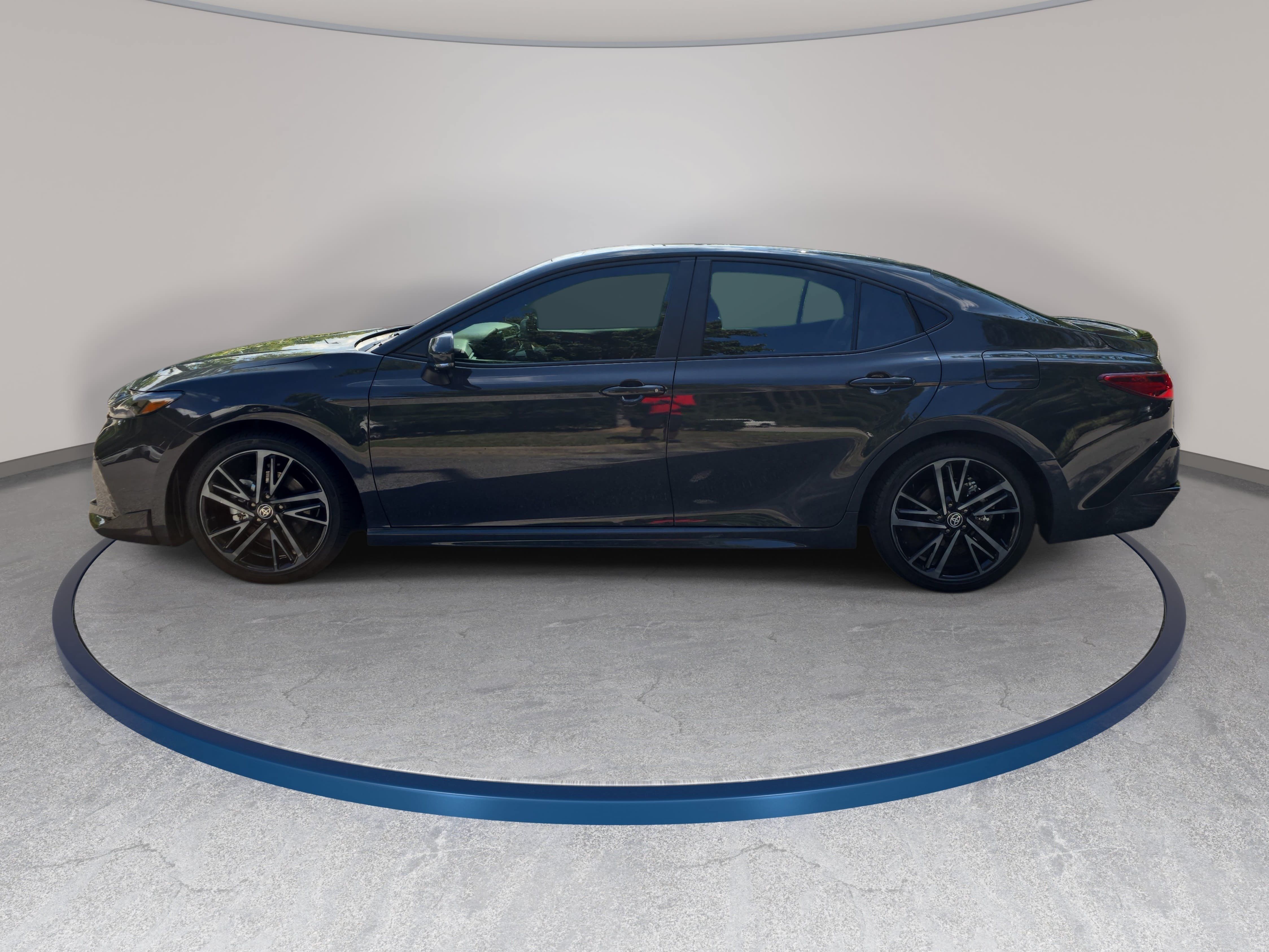 Used 2025 Toyota Camry XSE w/ Premium Plus Package FWD image 8