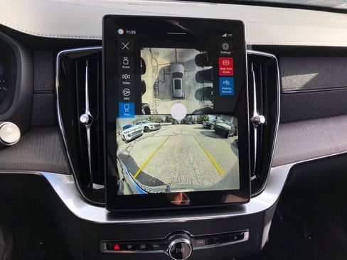 New 2026 Volvo XC90 B6 Ultra image 26