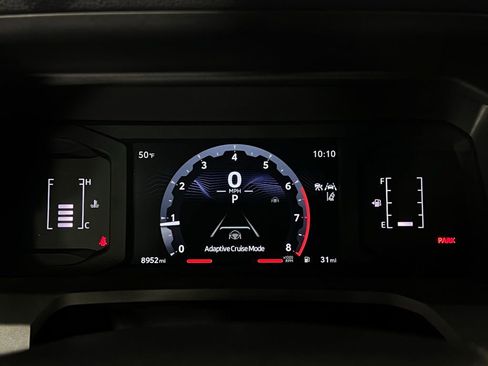 Used 2025 Toyota Tacoma SR5 image 15