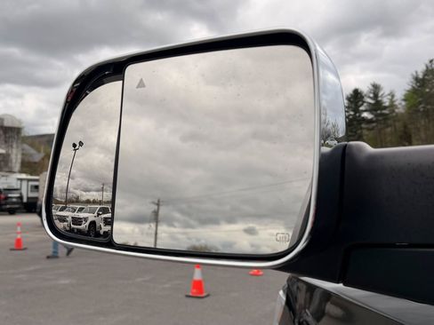 Used 2019 RAM 1500 Limited AWD/4WD image 30