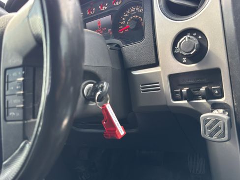 Used 2012 Ford F150 Raptor w/ Raptor Luxury Pkg AWD/4WD image 24