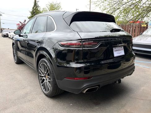 Used 2019 Porsche Cayenne AWD/4WD image 8