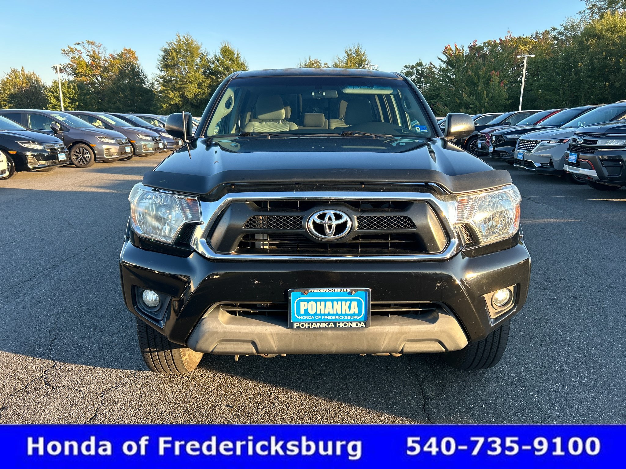 Used 2015 Toyota Tacoma 4x4 Double Cab w/ SR5 Package image 9