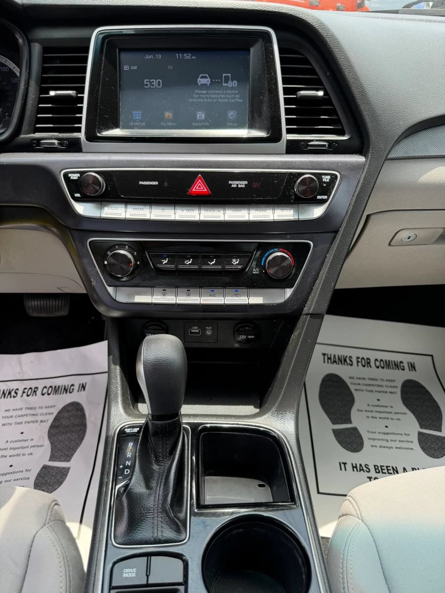 Used 2019 Hyundai Sonata SE FWD image 14