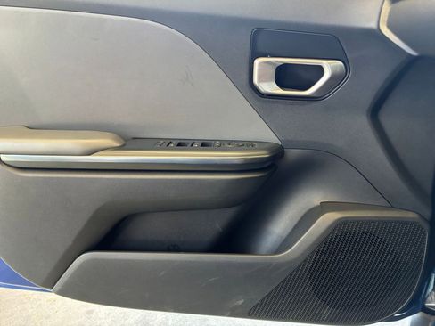 Used 2025 Kia K4 LXS image 18