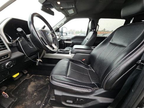 Used 2021 Ford F250 Lariat w/ Lariat Ultimate Package AWD/4WD image 14