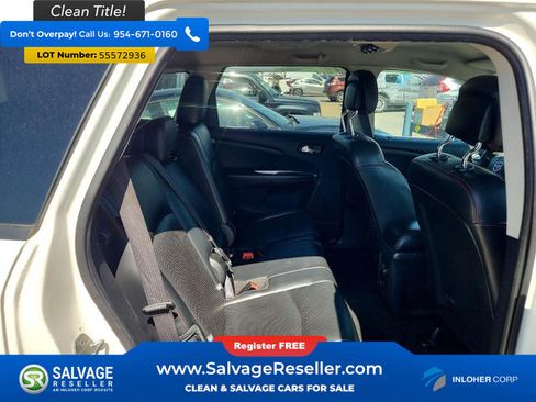 Used 2015 Dodge Journey R/T w/ Flexible Seating Group FWD image 15