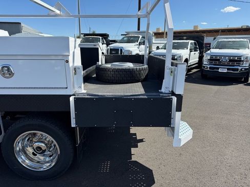 New 2026 Ford F550 4x4 Crew Cab image 19