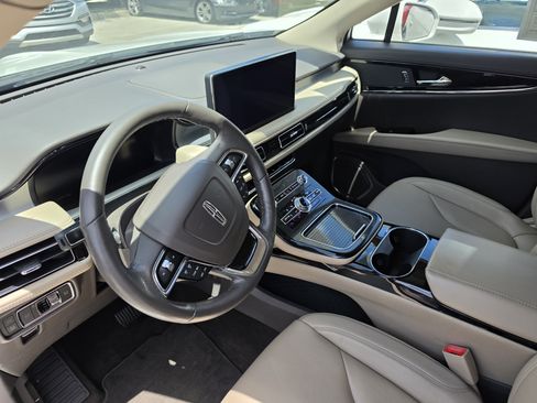 Used 2022 Lincoln Nautilus FWD image 17