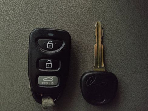 Used 2018 Hyundai Elantra SEL image 32