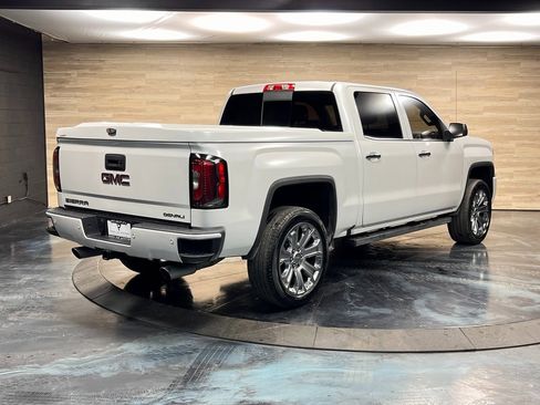 Used 2018 GMC Sierra 1500 Denali w/ Denali Ultimate Package image 10